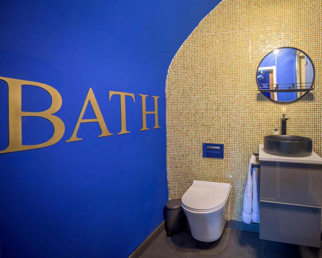 Apartamento Quirky Vaulted Flat With Terrace Bath Exterior foto